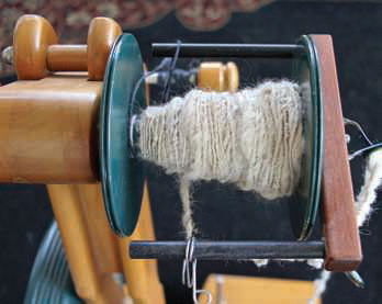 Spinning alpaca yarn