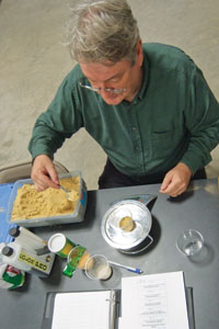 Dr. Ulf Westblom measuring yeast in the winery