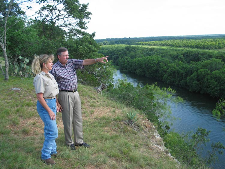 Evelyn Jacobs and Mike Overcast