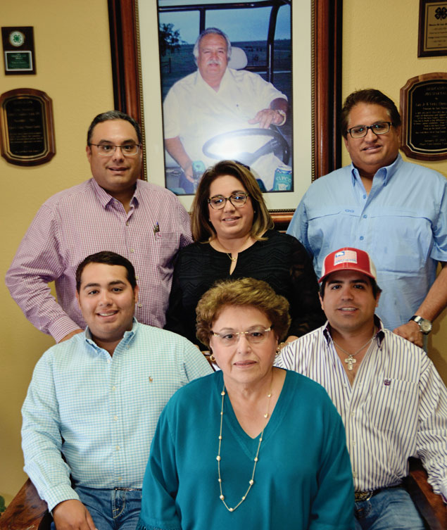 Chorizo de San Manuel is a family affair