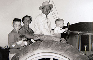 Jimmy Dodson with his brother and parents