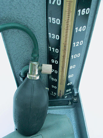 sphygmomanometer