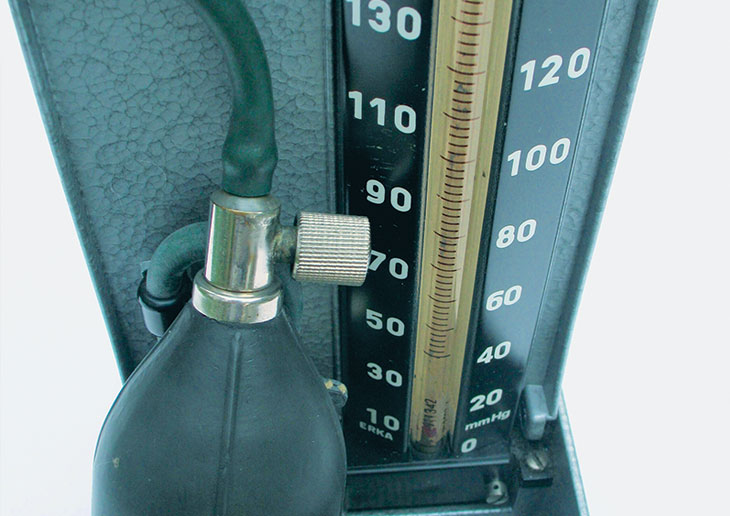 sphygmomanometer